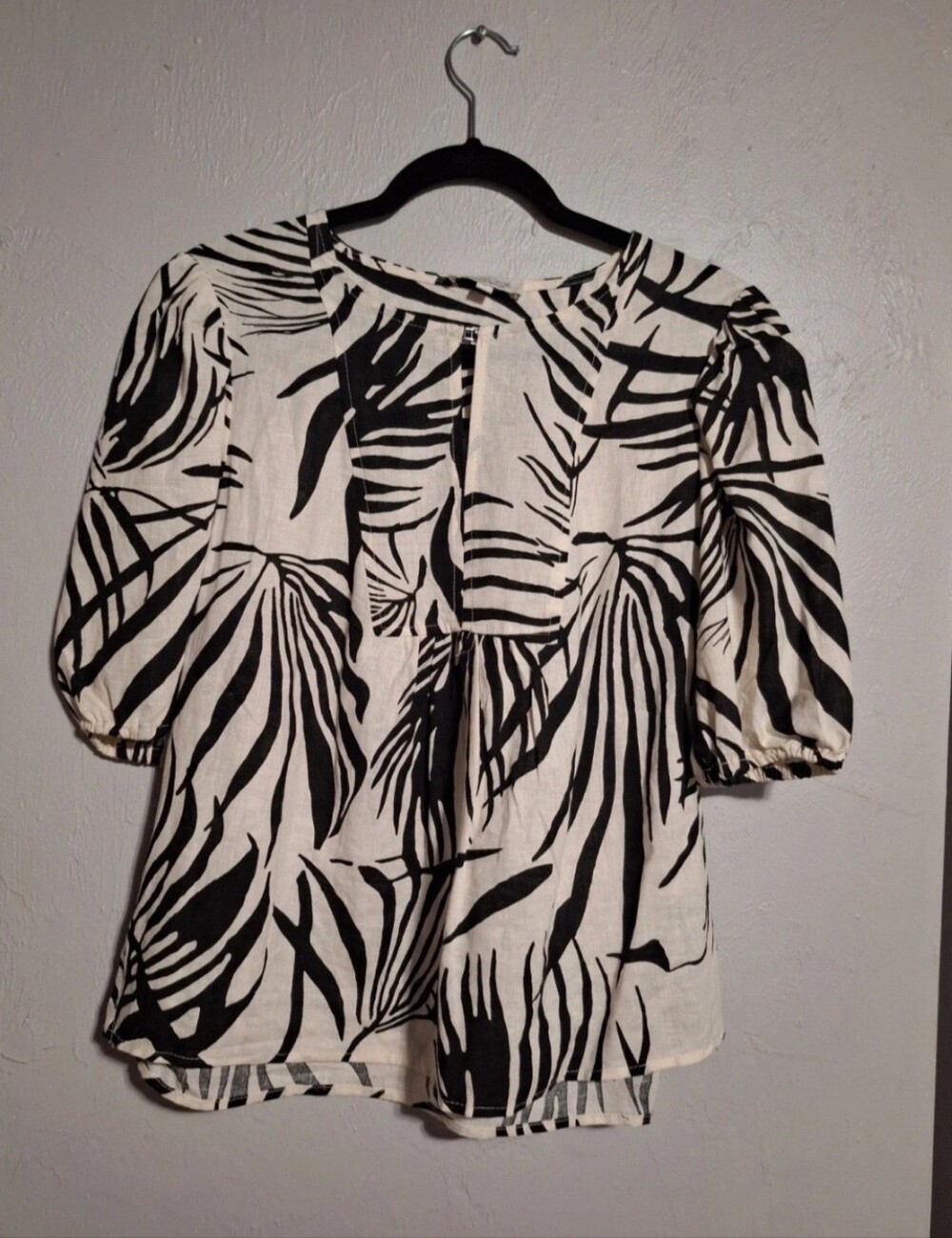 Rachel Zoe Black & White Palm-Print Peasant Blouse